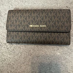 Michael Kors Logo Tri Fold Wallet